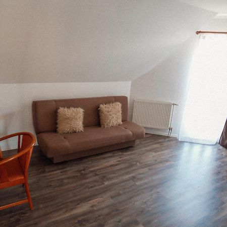 Megnyugtat-Lak Apartmanhaz Demjén エクステリア 写真
