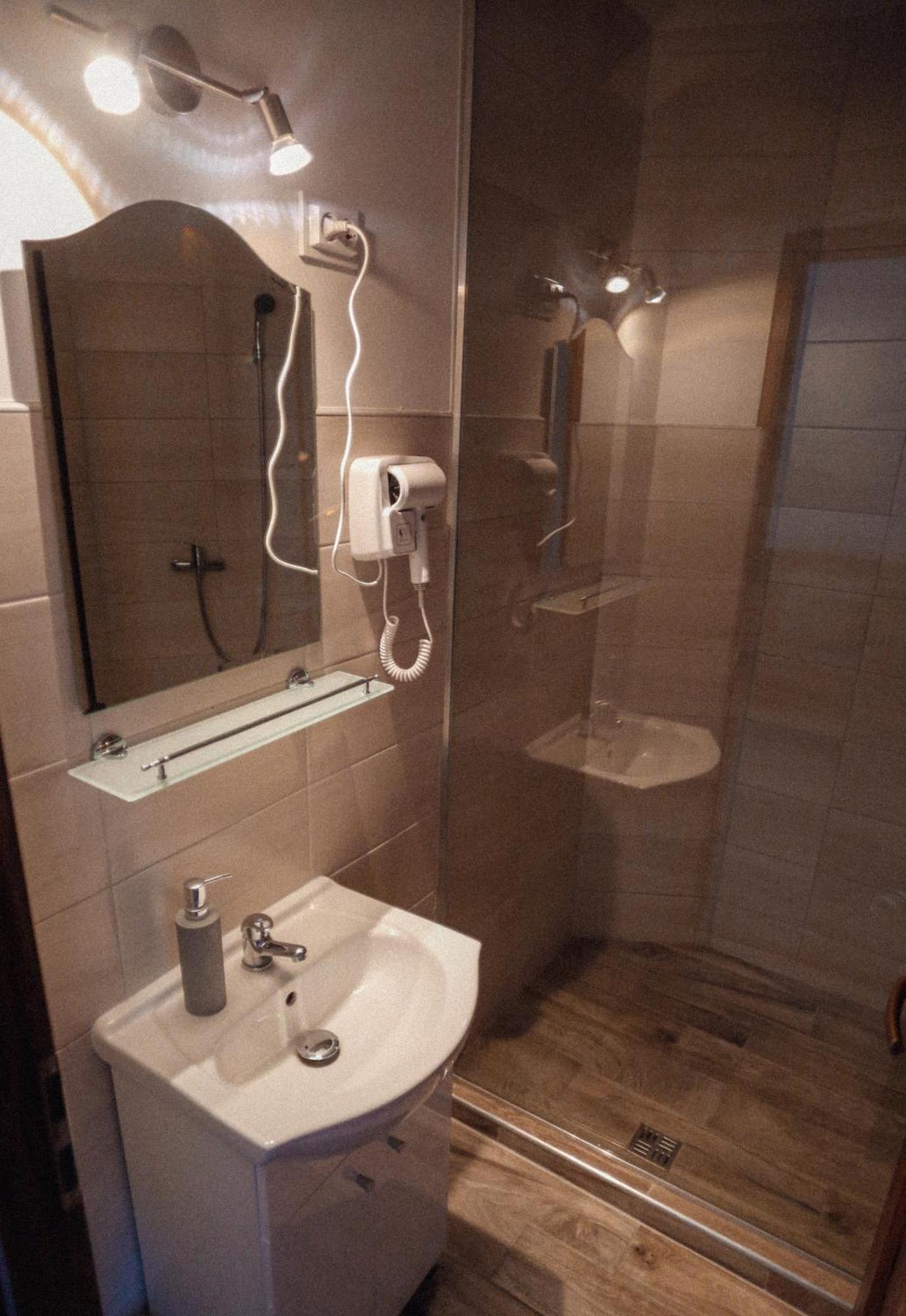 Megnyugtat-Lak Apartmanhaz Demjén エクステリア 写真